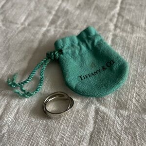 Tiffany & Co. Interlocking Circles Ring